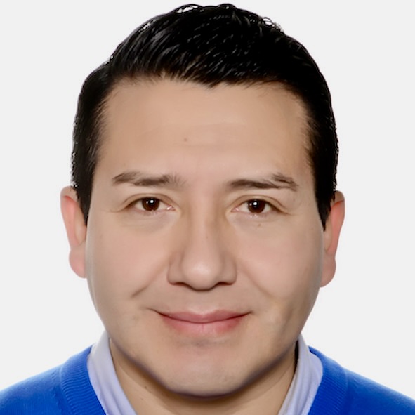 Christian Vladimir Sucuzhanay Arévalo — Data & AI Solutions Architect